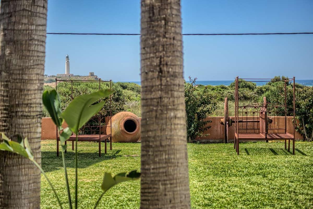Apartamentos Turisticos Bahia De Trafalgar Zahora Luaran gambar