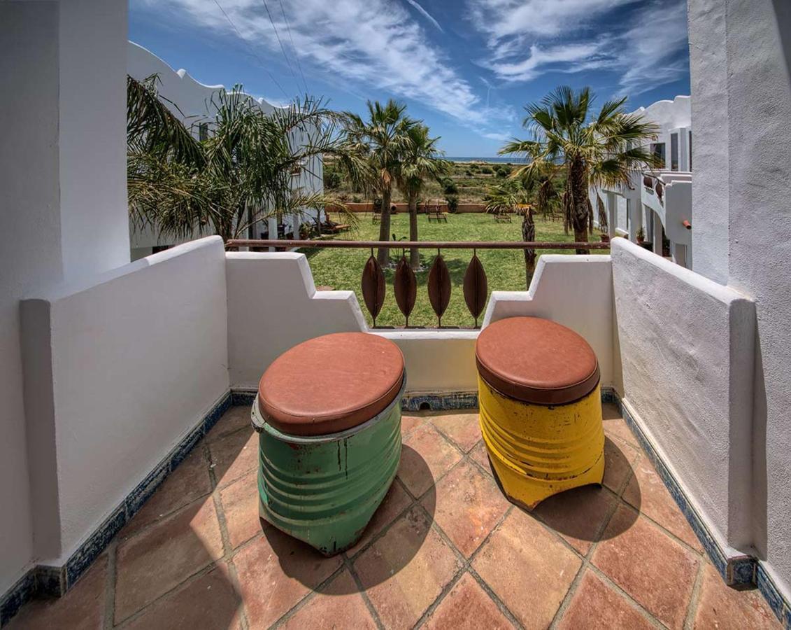 Apartamentos Turisticos Bahia De Trafalgar Zahora Luaran gambar