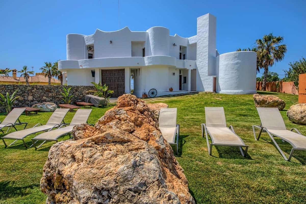 Apartamentos Turisticos Bahia De Trafalgar Zahora Luaran gambar