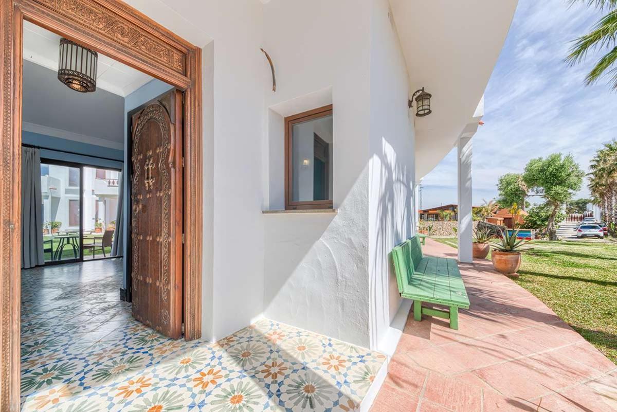 Apartamentos Turisticos Bahia De Trafalgar Zahora Luaran gambar